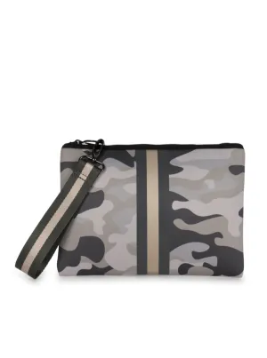 Beth Clutch [Safari]