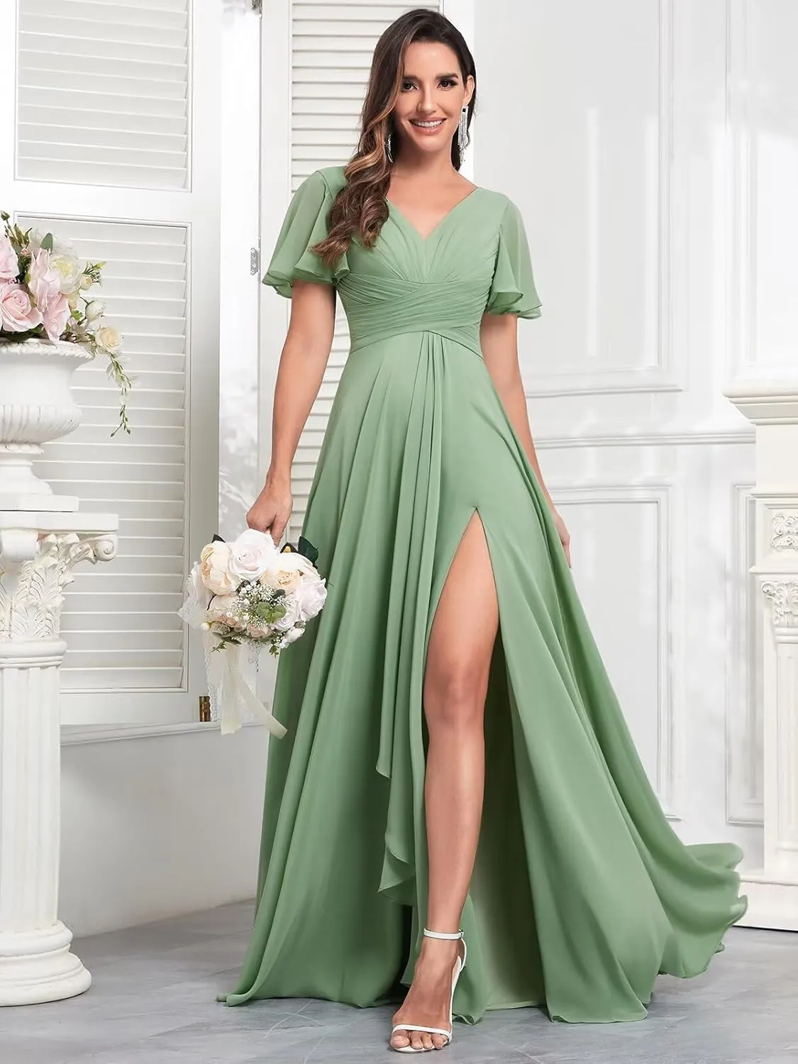 Long Chiffon Bridesmaid Dresses for Women V Neck Elegant Ruffle Formal Evening Gown with Sleeves