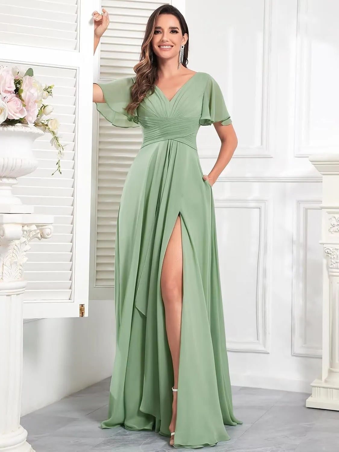 Long Chiffon Bridesmaid Dresses for Women V Neck Elegant Ruffle Formal Evening Gown with Sleeves