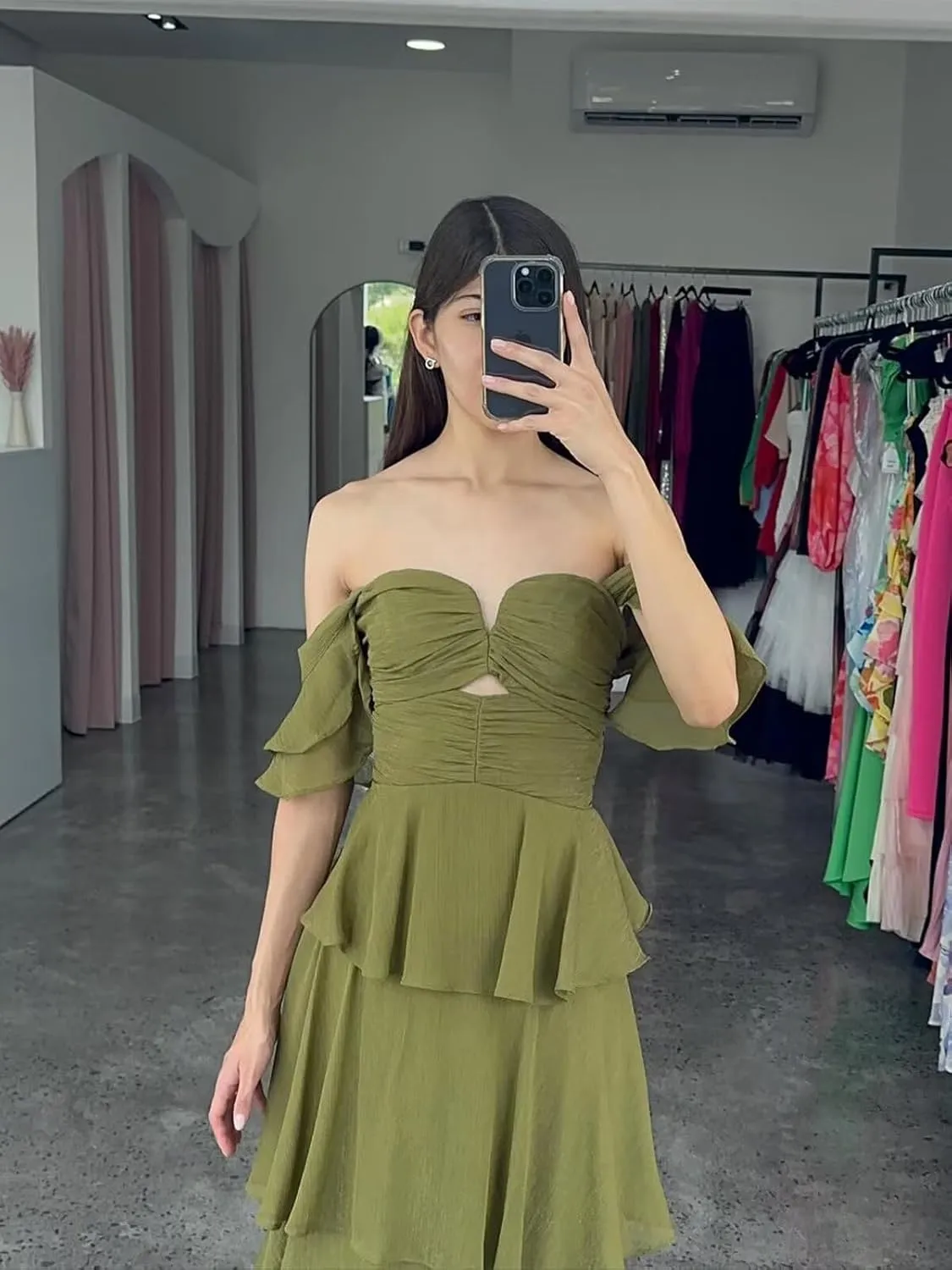 OFEYCHUN Ruffle Tiered Bridesmaid Dress Chiffon Long Prom Dresses 2025 Off The Shoulder Formal Dress