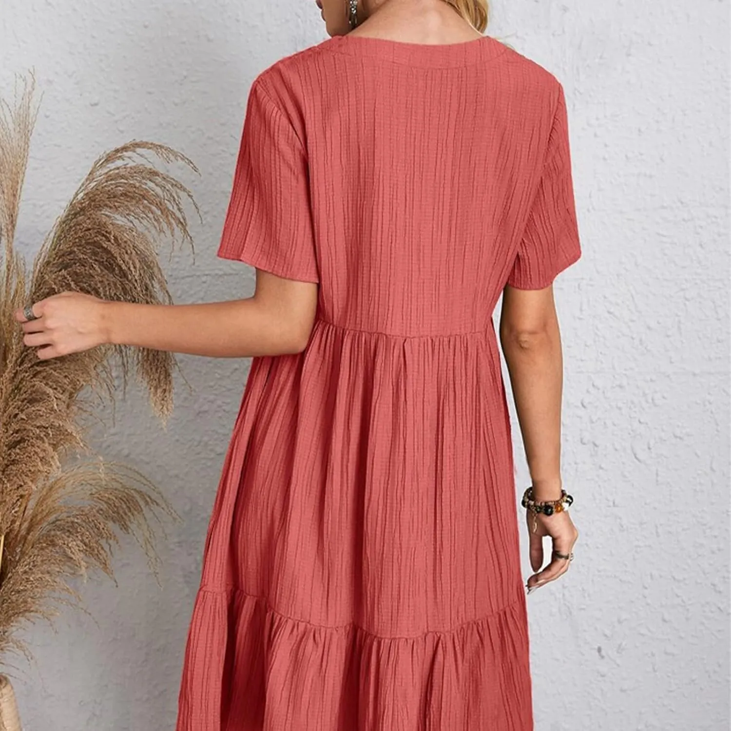 Summer Dresses for Women 2025 Casual Short Sleeve V Neck Flowy Swing Midi Dress Loose Beach Vacation Cute Sundresses