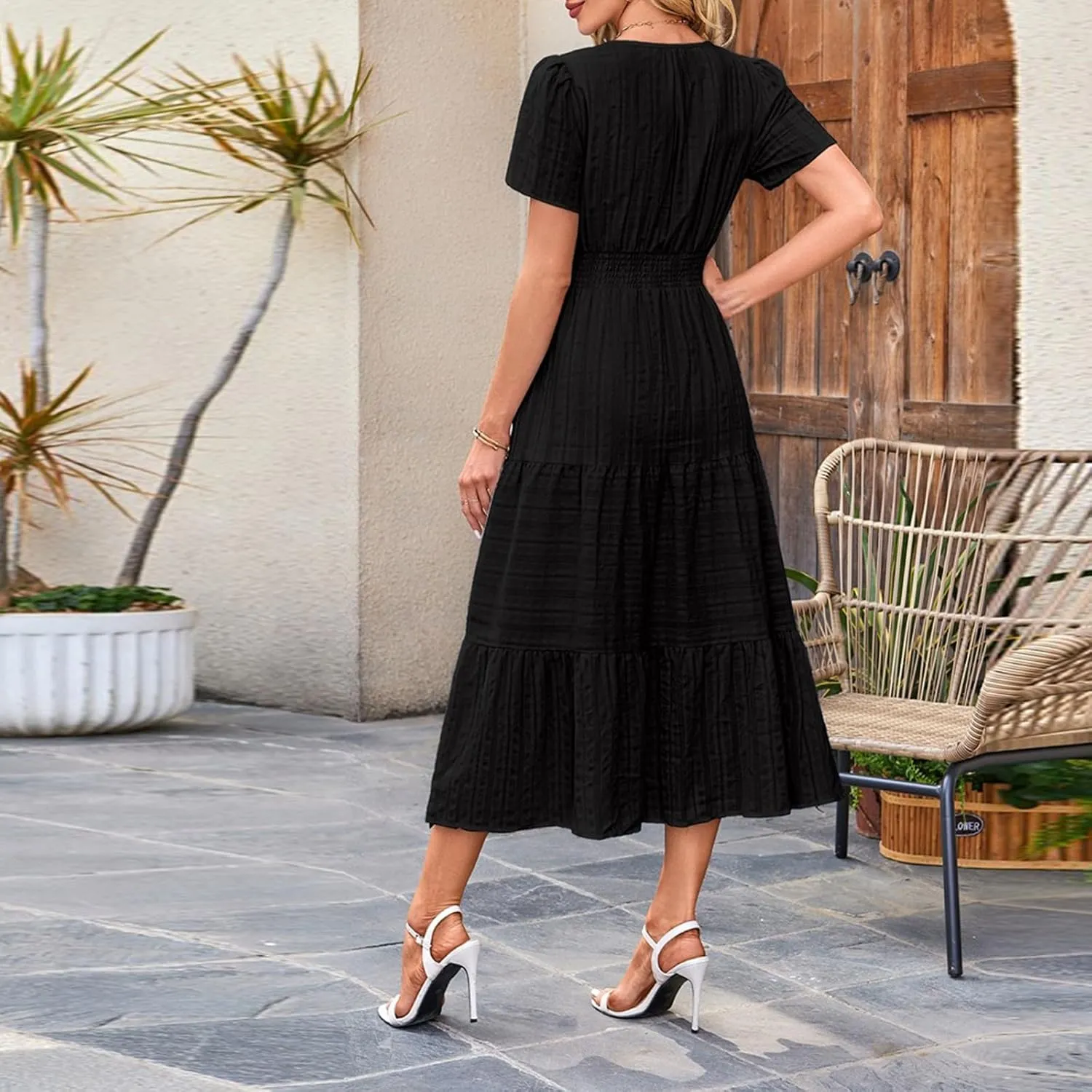 Summer Dresses for Women 2025 Midi Short Sleeve V Neck A Line Dresses Summer Flowy Tiered Pockets Boho Beach Sundress