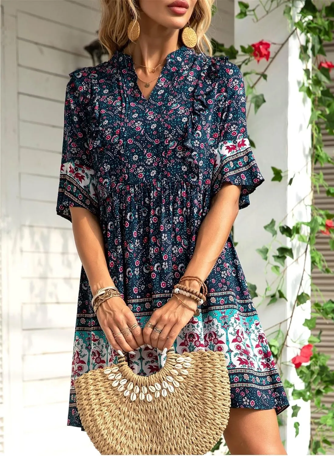 Trendy Summer Dresses Womens Elegant Short Sleeve V Neck Floral Mini Dresses Casual Flowy Beach Vacation Dresses Cute