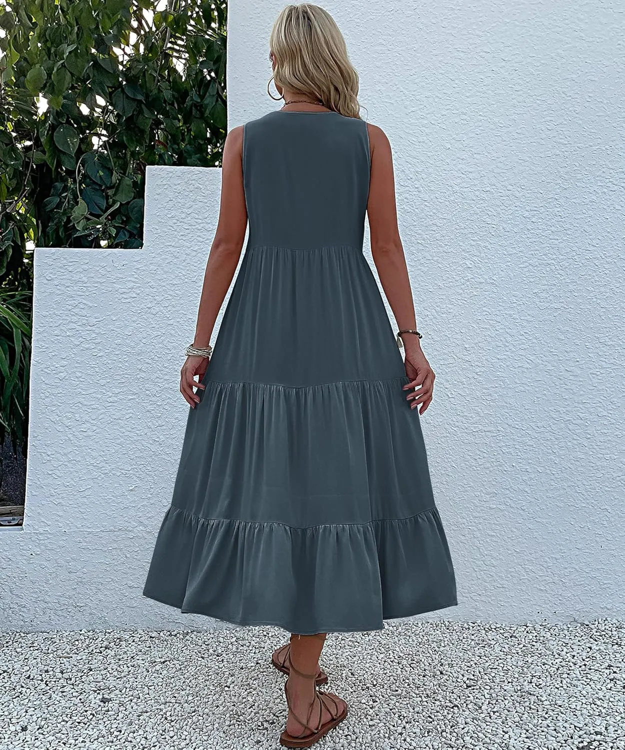 Womens 2025 Summer Dress Sleeveless V Neck Casual Dresses Loose Fit Flowy A Line Beach Sundresses
