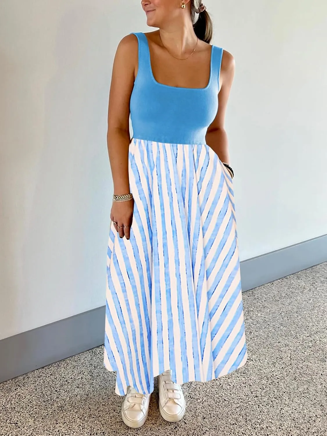 Women's Maxi Dress Summer Sleeveless Swing Sundress Casual Loose Tank Long Dresses with Pockets