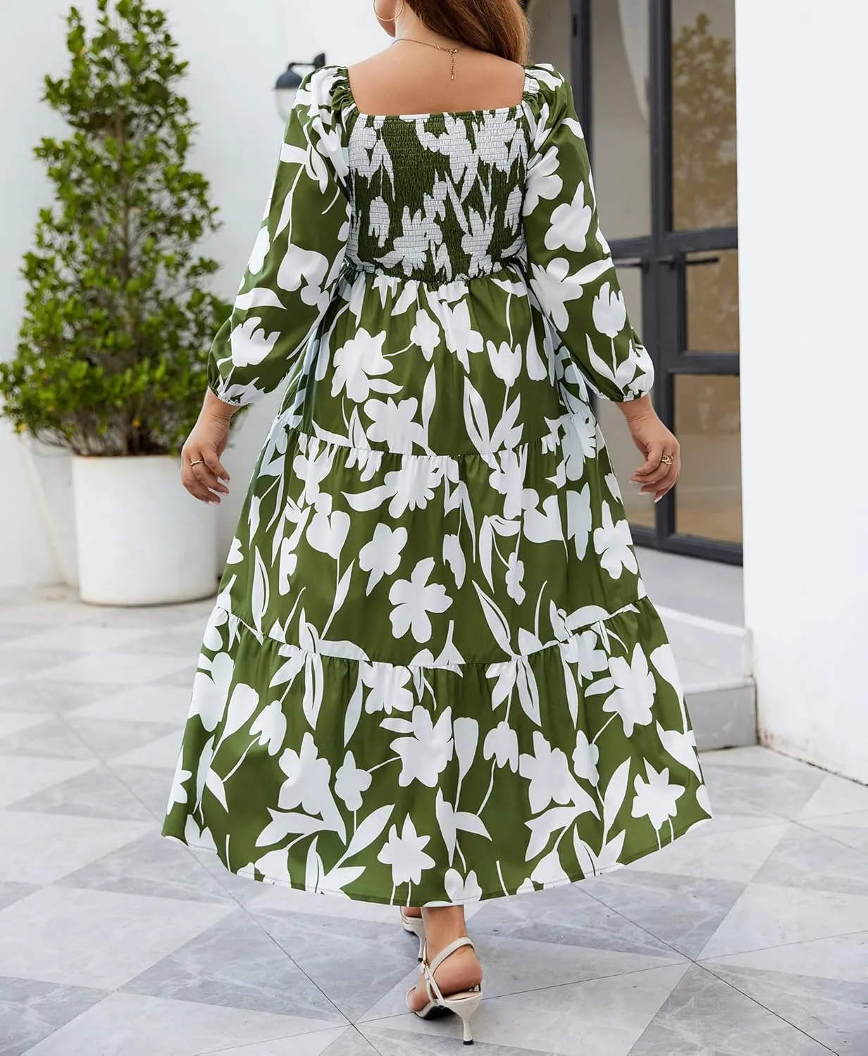 Women's Plus Size Dresses Long Sleeve Floral Midi Dress with Pocket Square Neck Casual Boho Smocked Dress